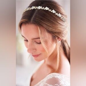 Elegant Gold and Rhinestone Floral Headband BNIB